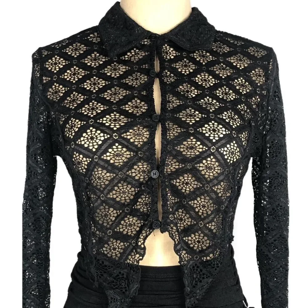 Women's Black Button up Crop-top - Picture 2 of 6